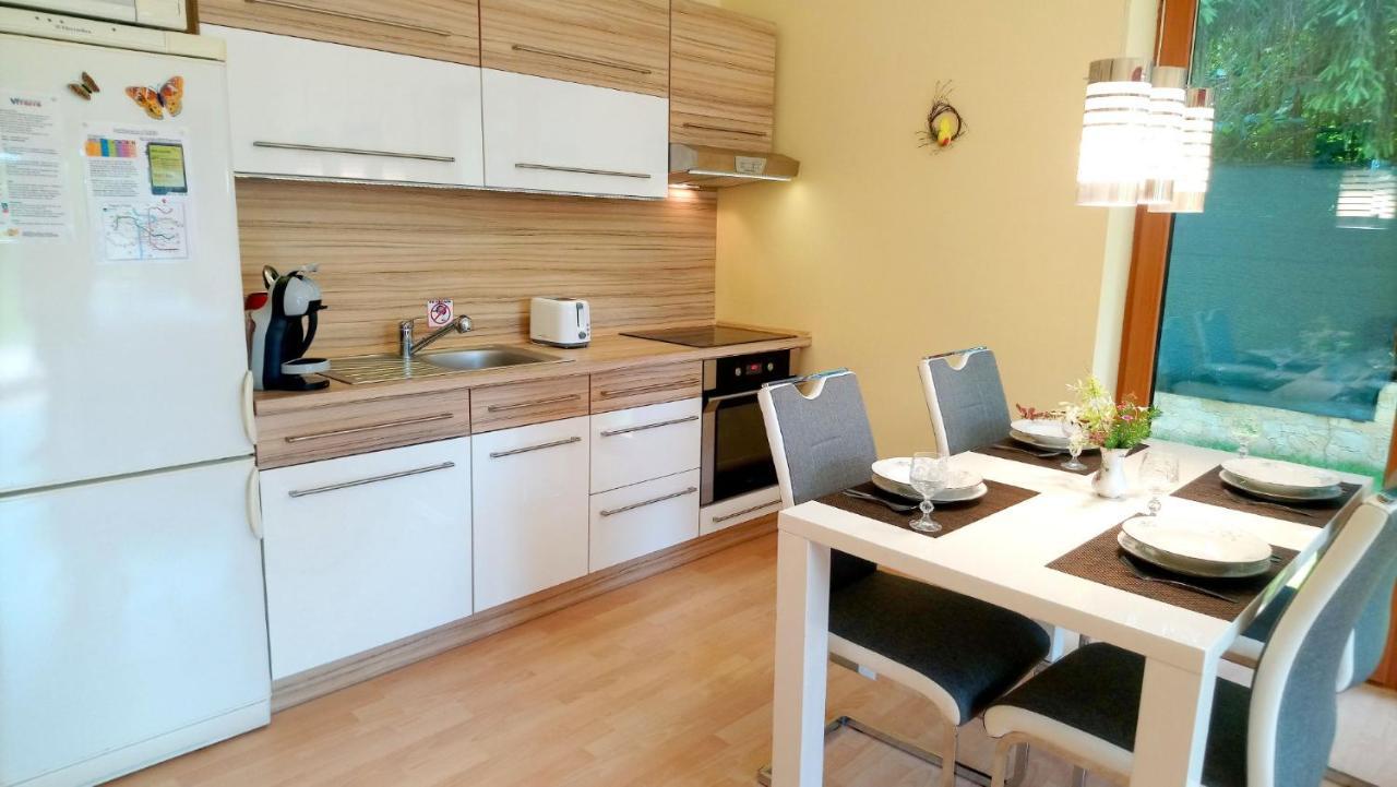 Lovely Apartment, Garden, Parking, Wifi, Netflix Prague Extérieur photo